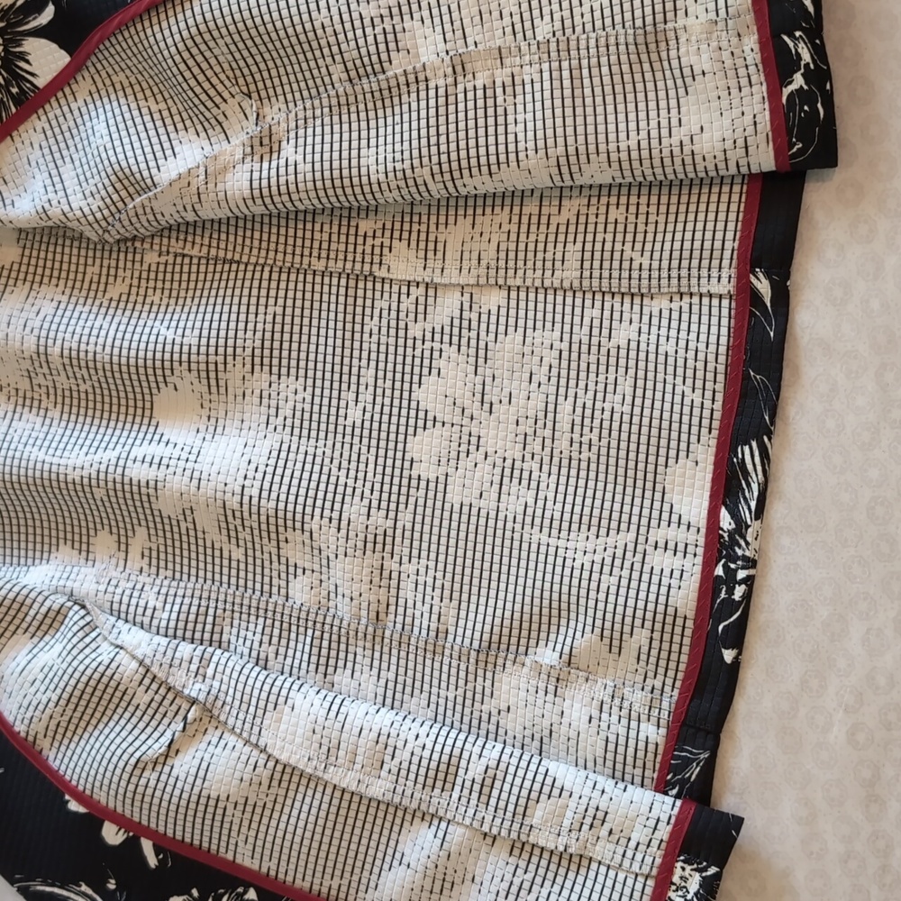 Christopher & Banks SzXL 3/4 Sleeve Black&White Floral Jacket with 1 Button EUC - Picture 5 of 12